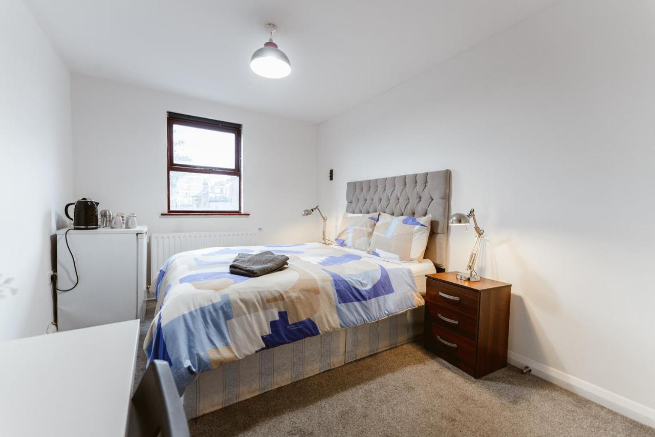 Whitechapel En-Suite Beds To Stay London Exterior photo